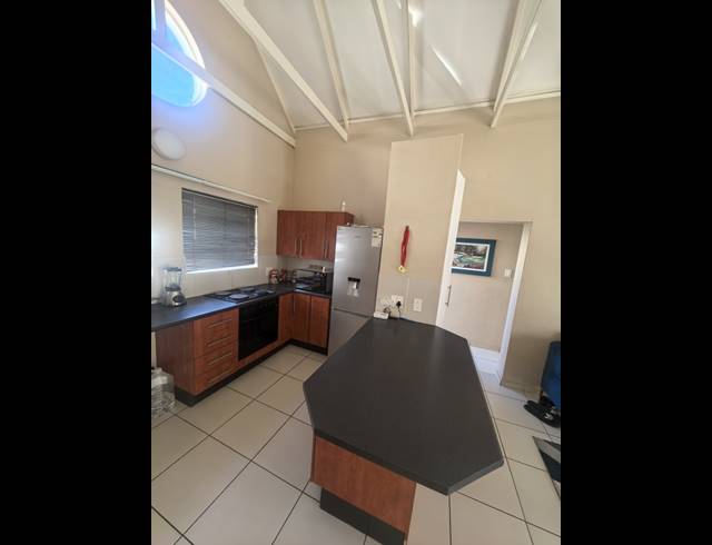 1 BEDROOM APARTMENT FOR SALE IN FERNDALE